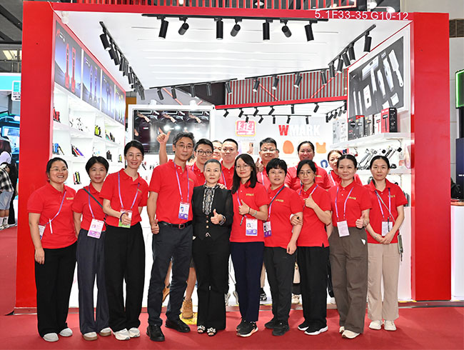 Professional Salon Hair Products Supplier Shines at 138th Canton Fair: WMARK and KIKI NEWGAIN Attract Global Buyers